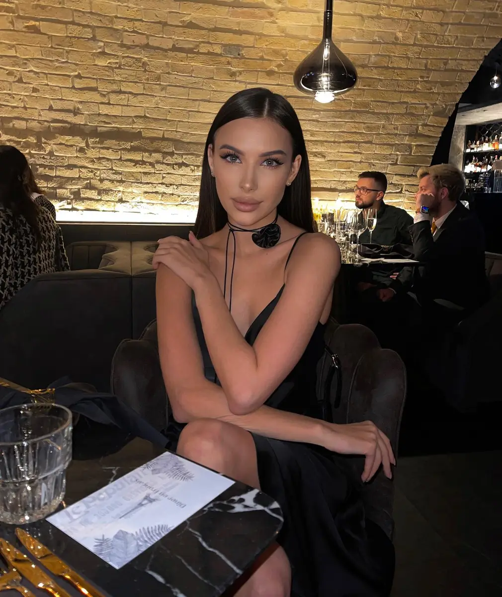 Famirella profile in Dubai