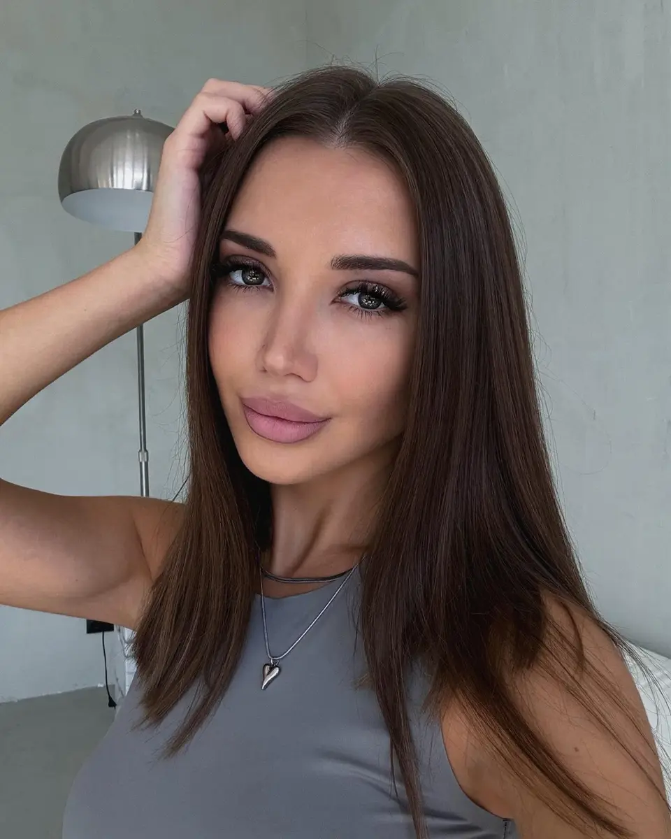 Lolya profile in Dubai